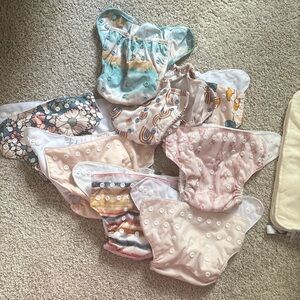 Nora’s Nursery Reusable Cloth Diapers set of 8 petite crown and wet bag